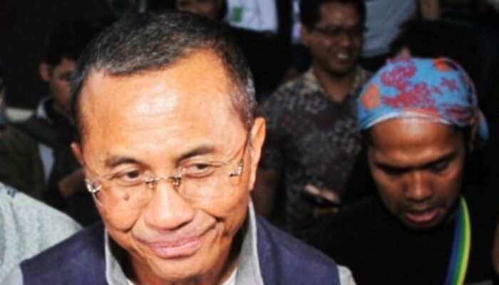 Dahlan Iskan Tersangka: Diduga Gelapkan, Palsukan Surat Jawa Pos