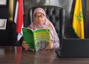 Guru Besar UIN Bukittinggi Lahirkan Buku, Perkuat Jati Diri Keilmuan Kampus
