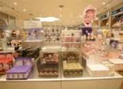 POP MART Buka Toko di Bandung, Ekspansi Budaya Mainan Desainer!