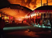 Api Lahap Pasar Atas Payakumbuh, Kios Tekstil Ludes Terbakar