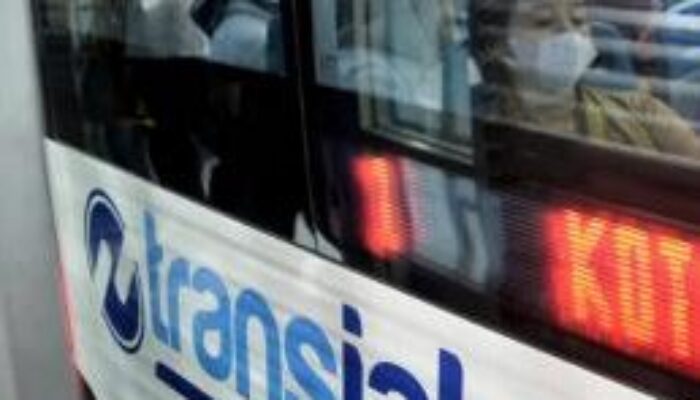 Transjakarta Pulihkan Rute, Percepat Perbaikan Halte Rusak Pasca-Demo Jakarta