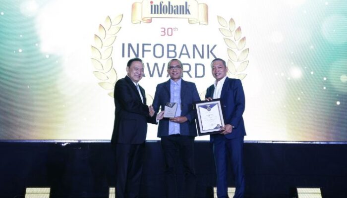 Bank Nagari Raih Penghargaan Excellent, Buktikan Kinerja Positif