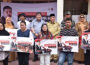 Wakil Wali Kota Padang Serahkan Bantuan Pertanian untuk 116 Kelompok Tani