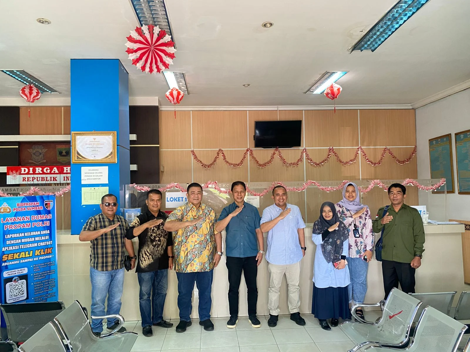 komisi-iii-dprd-sumbar-evaluasi-pelayanan-dan-penerimaan-samsat-pariaman