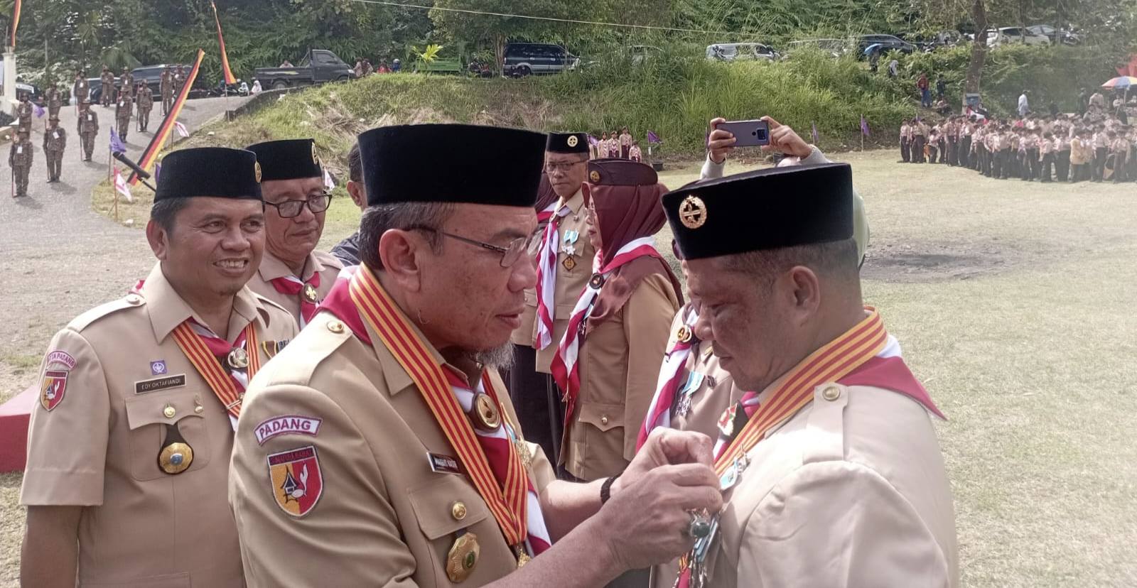 ltpm-diikuti-delapan-ratus-peserta, -wawako-maigus-nasir-sebut-pendidikan-kepramukaan-membentuk-karakter-anak-bangsa 