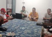 Ketua KONI Padang Lepas Lima Atlet Gulat ke Arena Popnas 2025