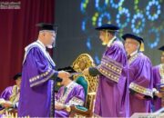 Angkat Tesis tentang Wakaf Produktif, Mahyeldi Resmi Sandang Gelar MM