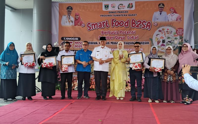 gubernur-mahyeldi-dorong-diversifikasi-pangan-lokal-lewat-program-smart-food-b2sa