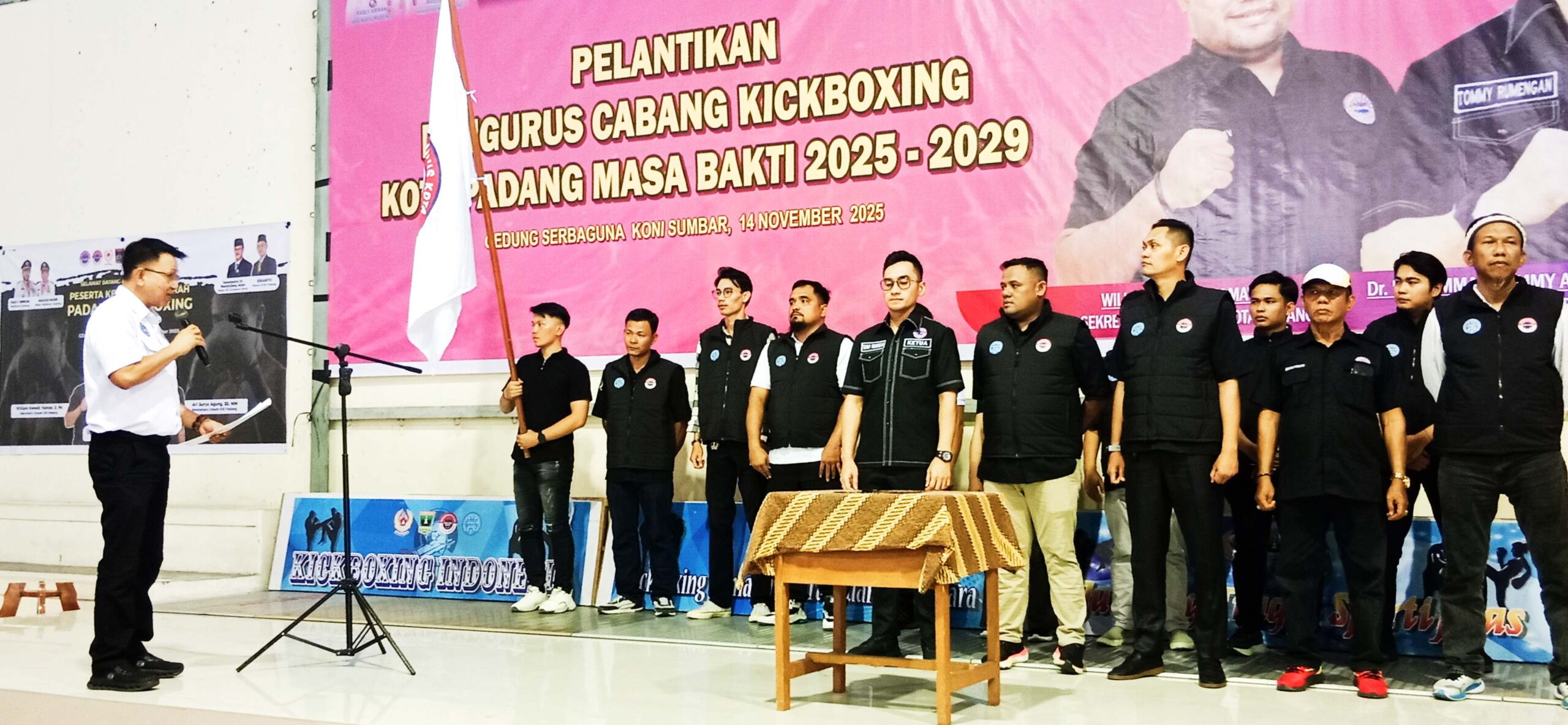 pengurus-pengcab-kbi-kota-padang-dilantik,-sekaligus-gelar-kejurda