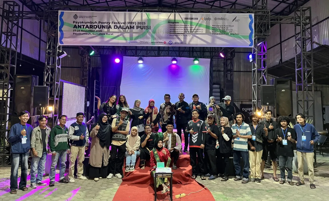 payakumbuh-poetry-festival-2025-“antar-dunia-dalam-puisi”-resmi-digelar