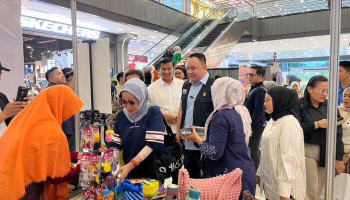 Sumbar Create and Care: UMKM Bangkit, Ekonomi Kreatif Beraksi, Kemanusiaan Menginspirasi