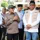 wamenaker-salurkan-bantuan,-pemerintah-daerah-bangkitkan-ekonomi-tanah-datar