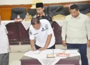 DPRD Pariaman Ketok Palu, Sahkan Lima Perda Akhir Tahun 2025!