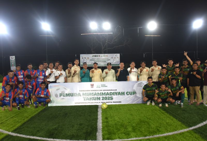mini-soccer-piala-wali-kota-padang-berakhir,-hasilkan-donasi-korban-bencana