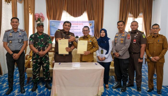 Kejari-Pemkab Tanah Datar Bersinergi Wujudkan Pidana Sosial yang Humanis