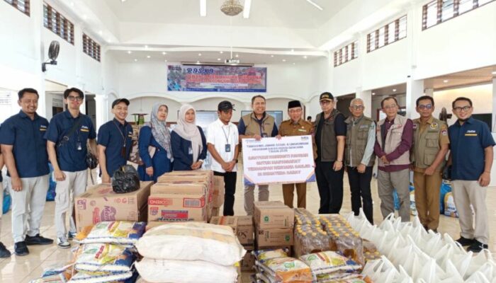 Bulog Gerak Cepat, Gelontorkan Bantuan Logistik Lengkap untuk Korban Bencana Padang