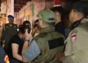 Satpol PP Padang Amankan Muda-Mudi Batang Arau Saat Malam Tahun Baru