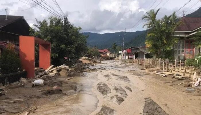 Galodo 5 Kali Terjang Pasar Maninjau, Warga Waspada!
