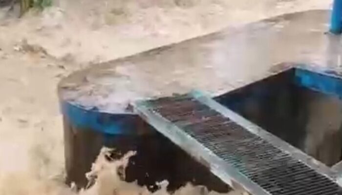 Material Sedimen Serbu Intake, Produksi Air Bersih Padang Terhenti