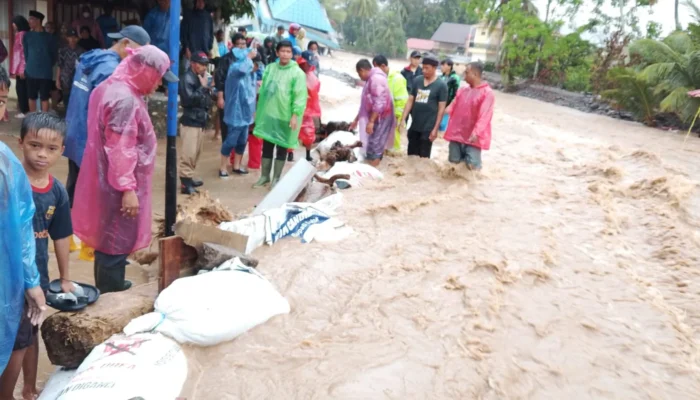Banjir Susulan Landa Solok, Rendam Rumah, Putuskan Akses Jalan