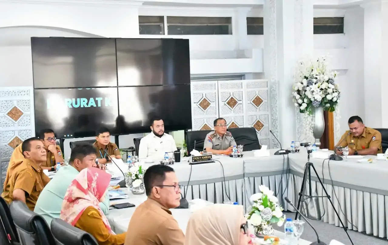 pemko-padang-komitmen-pulihkan-wilayah-bencana,-percepat-pendataan-kerusakan