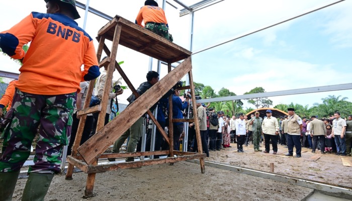 Pemerintah Bangun 750 Huntara, Bantu Korban Banjir Sumbar Bangkit Kembali