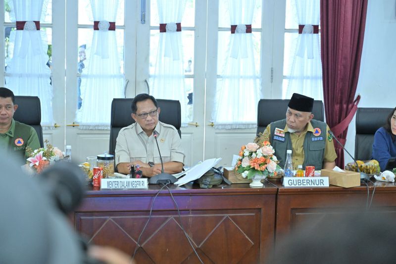 mendagri-ingatkan-kepala-daerah,-jangan-biarkan-korban-bencana-kehilangan-hak-bantuan