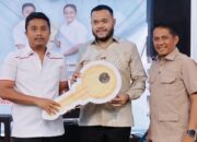 Wagub Sumbar Resmikan Huntara, Solusi Cepat Bagi Warga Terdampak Bencana Padang