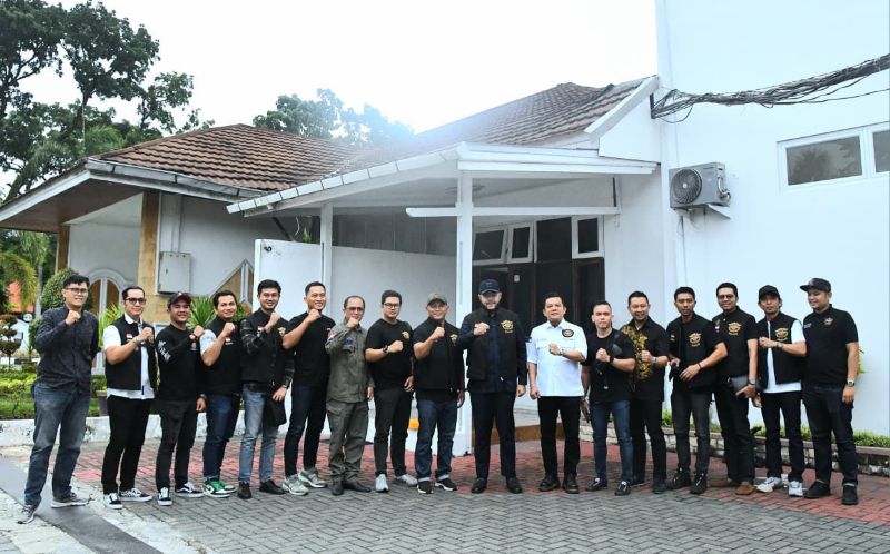 target-200-titik,-hdci-bantu-rp50-juta-untuk-sumur-bor-korban-bencana-di-padang