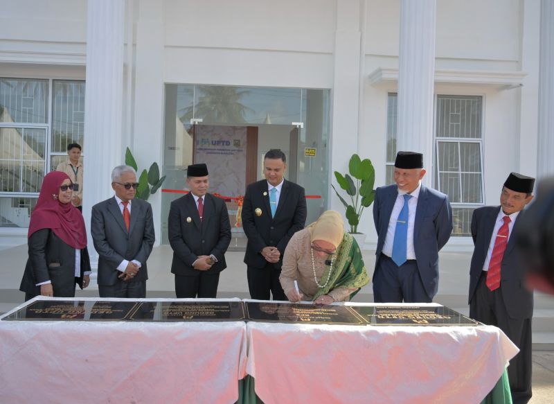 sumbar-perkuat-layanan-korban-kekerasan,-uptd-ppa-sijunjung-diresmikan