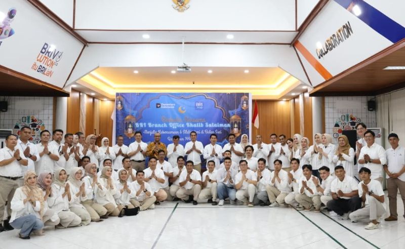 bri-bo-khatib-sulaiman-gelar-buka-puasa-bersama-pekerja-di-corporate-university-padang