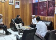 Staf Khusus KONI Pusat Kunjungi KONI Sumbar, John Lubis Tekankan Kunci Pembinaan Olahraga