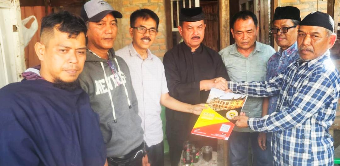 ketua-lkaam-sumbar-melayat-ke-rumah-duka-karim,-desak-transparansi-dan-keadilan-hukum