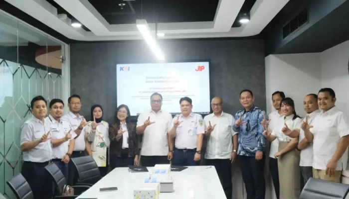 JIP Gandeng KAI Pariwisata Perkuat Digitalisasi LRT Jabodebek