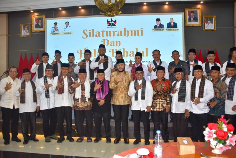 fadly-amran-minta-s3-perkuat-program-smart-surau-di-padang