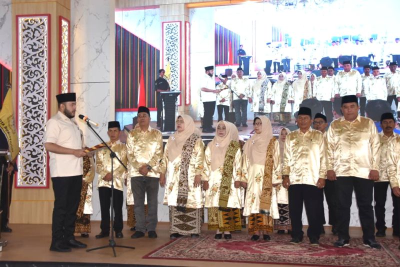 fadly-amran-lantik-iktd-bukittinggi,-dorong-perkuat-silaturahmi