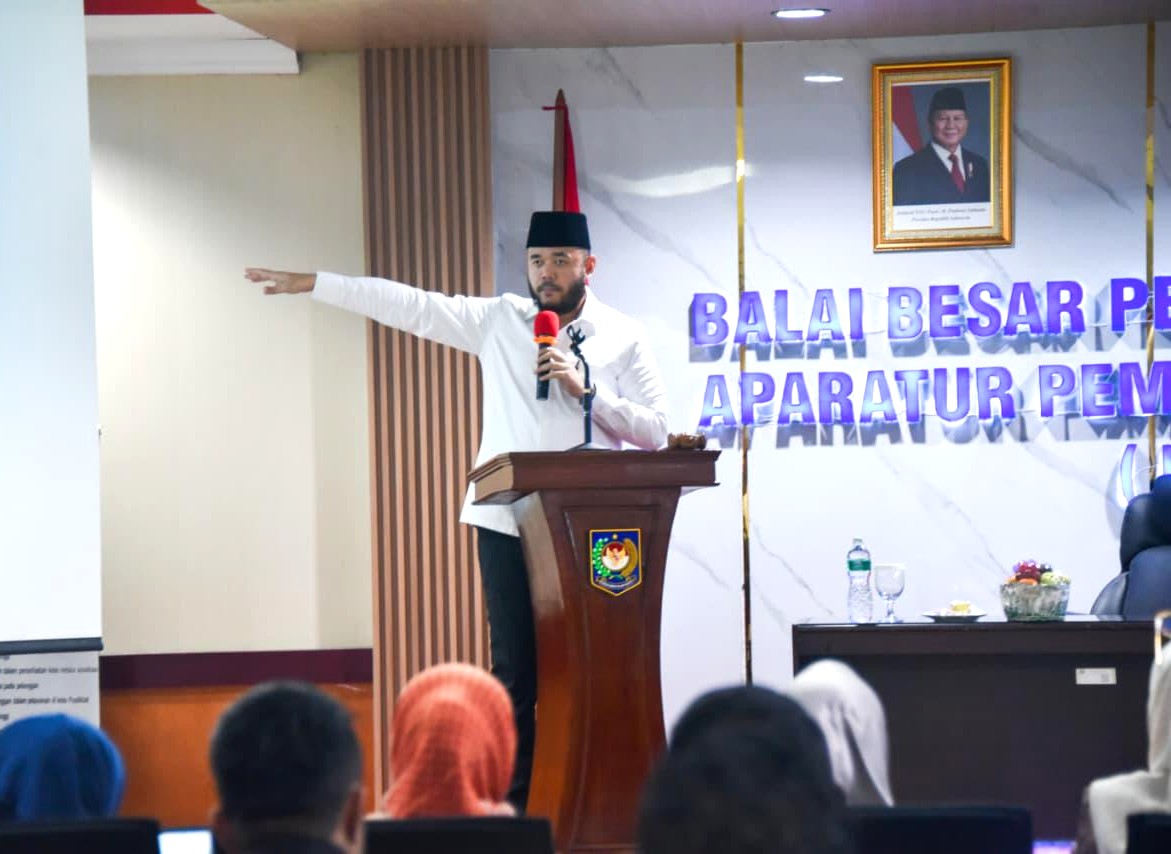 fadly-amran-jadi-narasumber-pka,-tekankan-perubahan-dan-integritas-asn