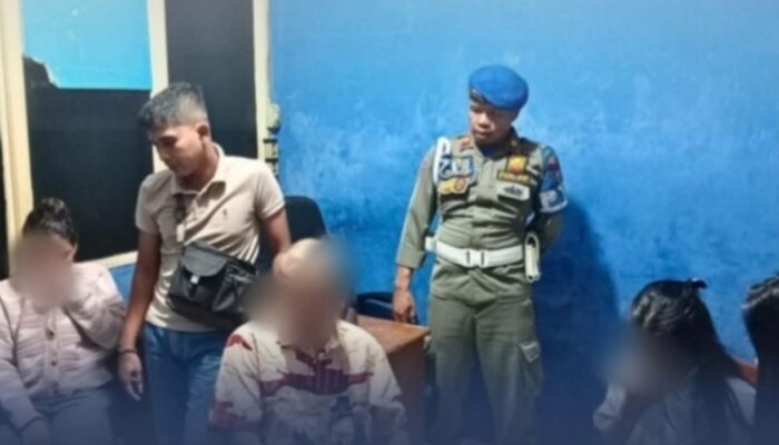 Satpol PP Padang Amankan Empat Penghuni Kos Putri di Padang Timur