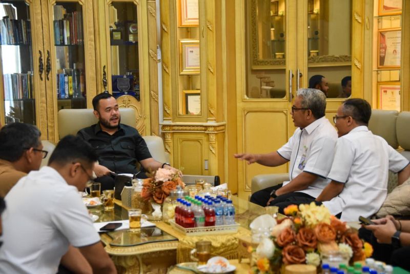 pemko-padang-targetkan-37.648-pekerja-rentan-masuk-bpjs-ketenagakerjaan