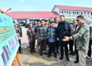 pln-bangun-26-toilet-sekolah-di-padang,-fadly-amran-apresiasi