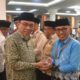 383-jemaah-haji-padang-berangkat,-maigus-nasir-tekankan-kesehatan-dan-kekompakan