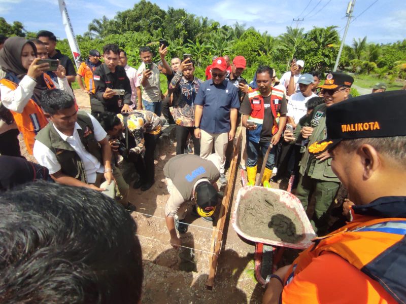 emridona-jadi-penerima-huntap-mandiri-sepablock-pertama-di-kota-pariaman
