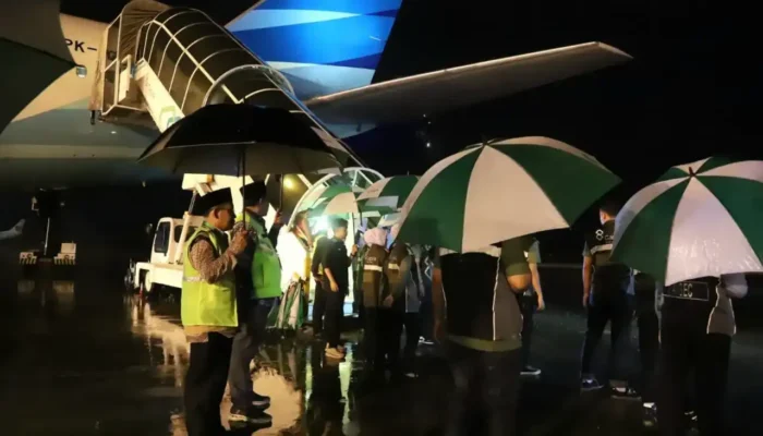 Hujan Deras, Kloter 11 Padang Berangkat Lebih Cepat ke Madinah