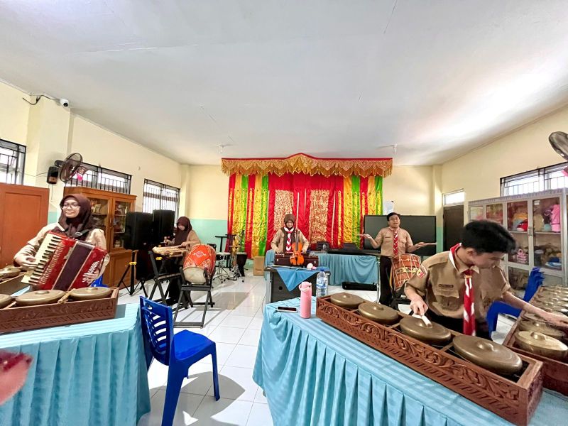 smpn-7-padang-targetkan-penampilan-terbaik-di-fls3n-2026