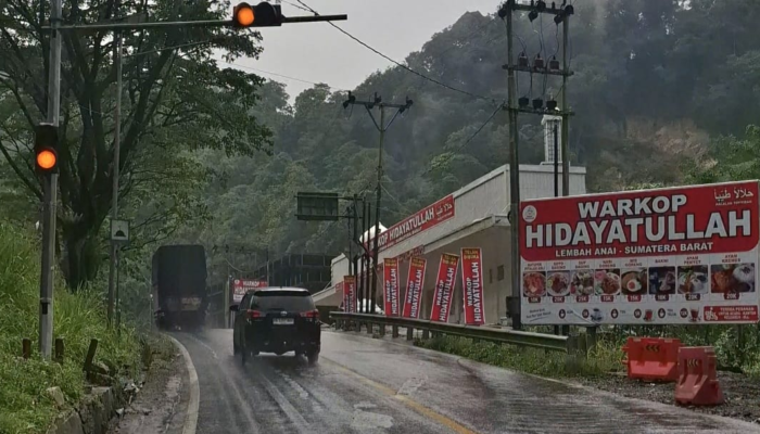 Pemprov Sumbar Tertibkan Warkop Baru di Lembah Anai