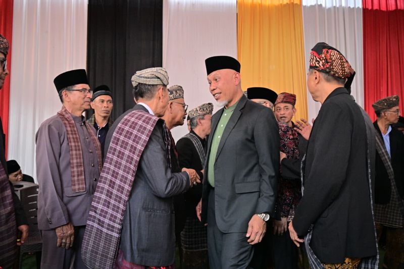 batagak-pangulu-di-bukittinggi,-mahyeldi-soroti-ancaman-degradasi-moral
