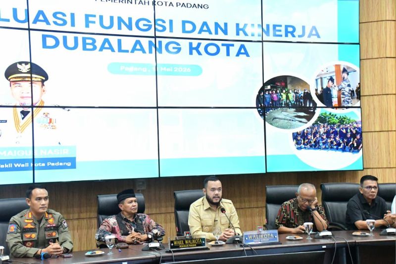wako-padang-fadly-amran-dorong-kolaborasi-dubalang-kota-dan-niniak-mamak-di-padang