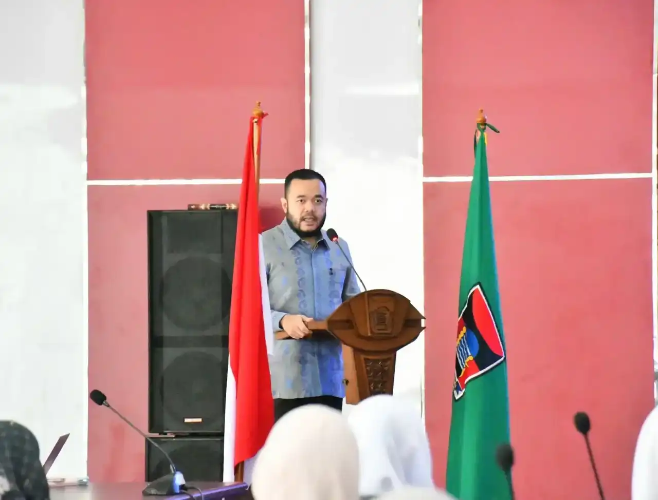 wali-kota-fadly-amran-lepas-60-penerima-beasiswa-kuliah-ke-guangdong-china