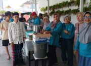 Masjid Ar-Raudhah Sembelih 12 Sapi, Warga Nanggalo Kompak Berkurban