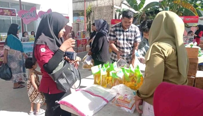 Pemko Padang Gencarkan Pasar Murah di Tiga Kecamatan